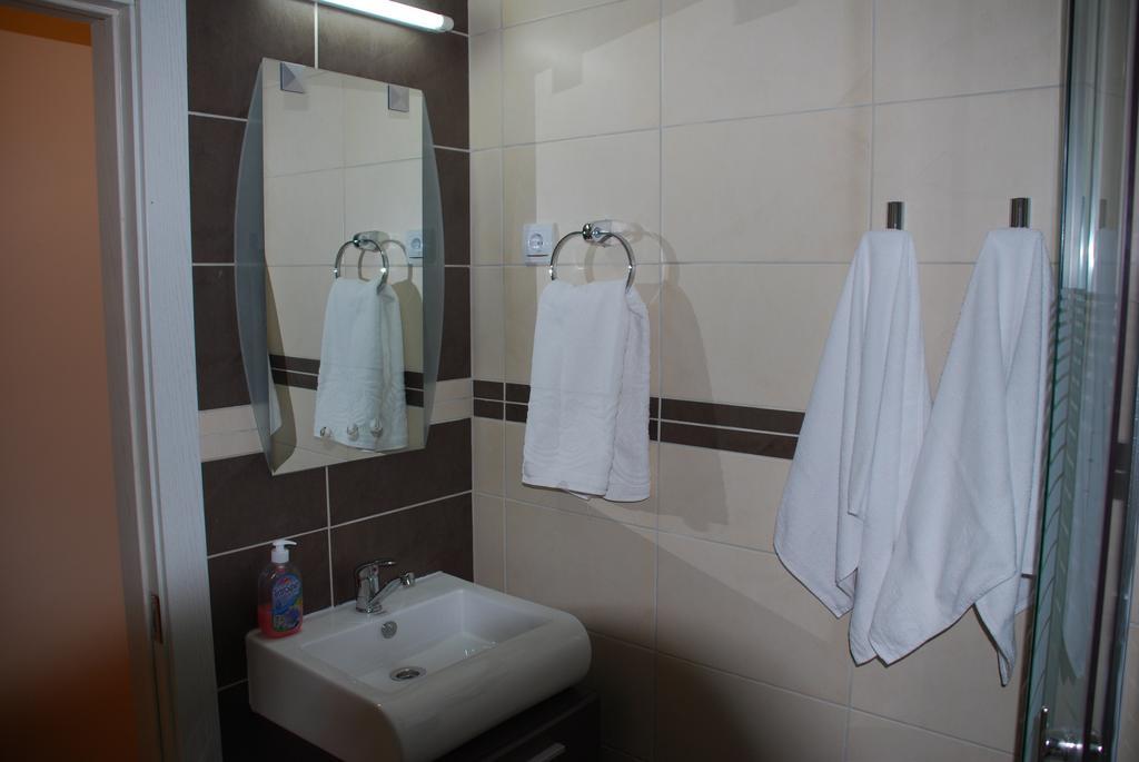 Chanovi Apartments Ohrid Værelse billede